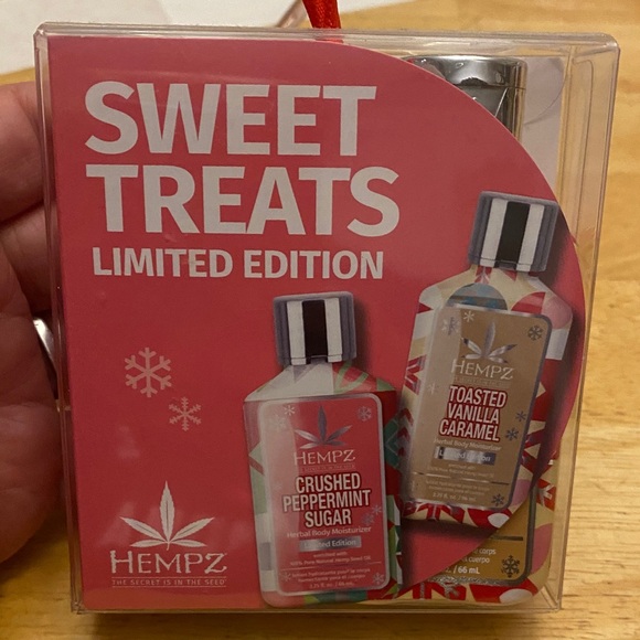 Hempz | Bath & Body | Hempz Sweet Treats Gift Set Crushed Peppermint ...